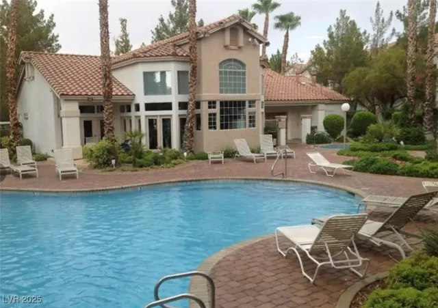 MLS: 2701754 Condo For Sale