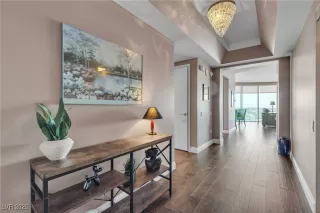 Photo #4: 2701775 Listing