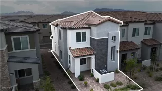 Photo #3: 2701792 Listing 