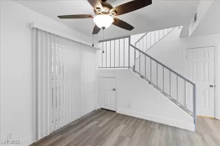 Photo #2: 2701817 Listing 