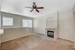 Photo #5: 2701824 Listing 