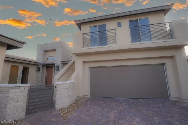 MLS: 2701834 Condo For Sale