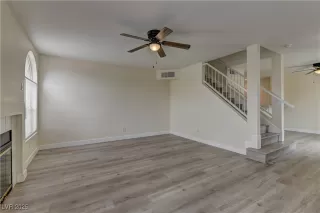 Photo #5: 2701836 Listing 