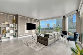 Photo #1: 2701892 Listing