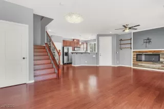 Photo #3: 2701893 Listing 