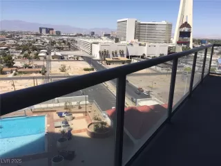 Photo #1: 2701911 Listing 