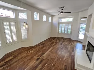 Photo #5: 2701953 Listing 