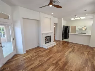 Photo #6: 2701953 Listing 