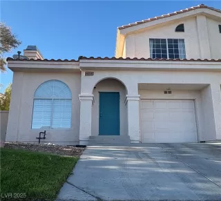 Photo #2: 2701998 Listing 