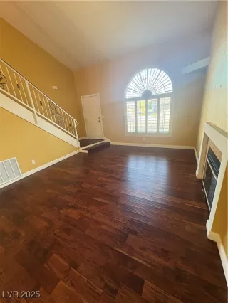 Photo #6: 2701998 Listing 