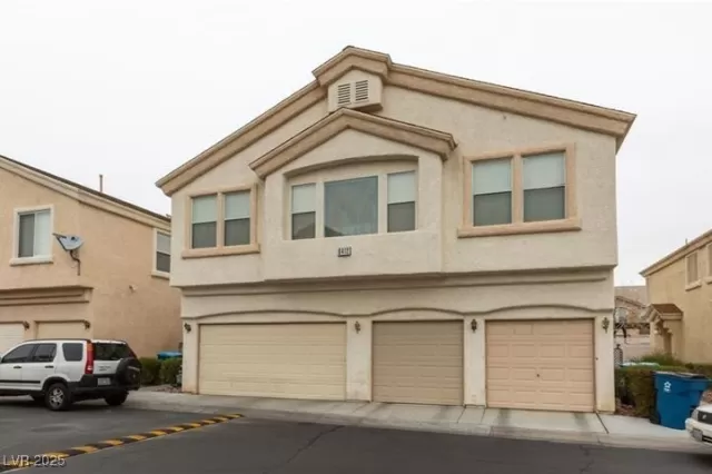 MLS: 2702023 Condo For Sale