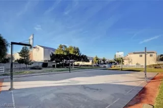 Photo #3: 2702023 Listing 