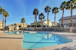 Photo #4: 2702023 Listing 