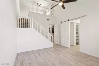 Photo #6: 2702033 Listing