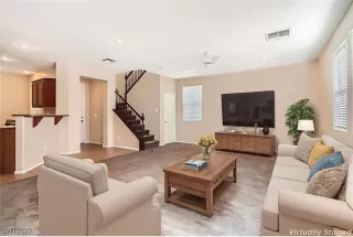 Photo #4: 2702036 Listing 