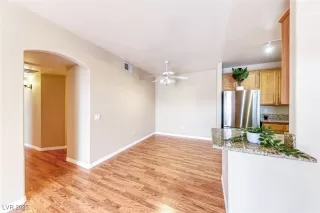 Photo #1: 2702081 Listing 