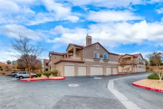 Photo #4: 2702081 Listing 