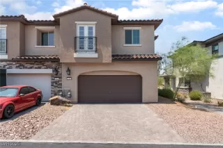 Photo #2: 2702090 Listing 