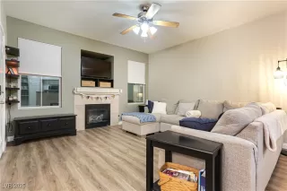 Photo #3: 2702165 Listing