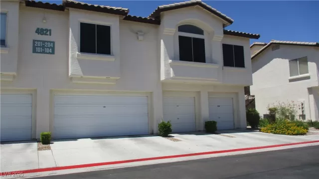 MLS: 2702172 Condo For Sale