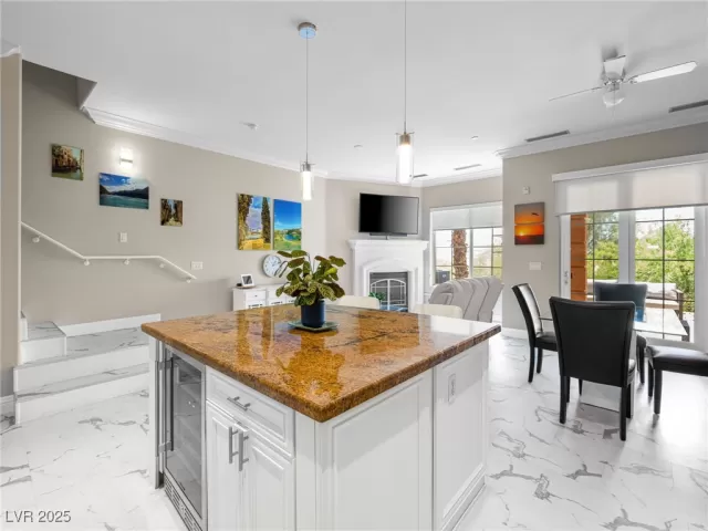 MLS: 2702182 Condo For Sale