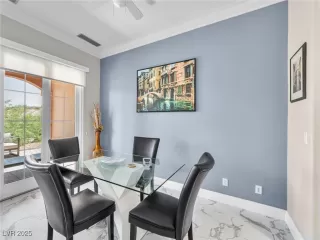 Photo #6: 2702182 Listing 