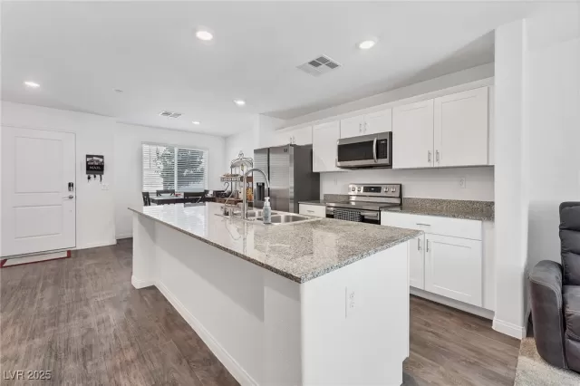 MLS: 2702204 Condo For Sale