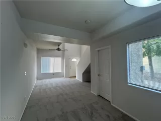 Photo #1: 2702224 Listing 