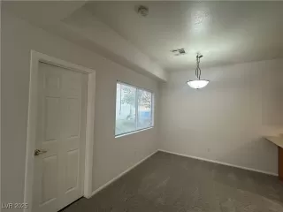 Photo #3: 2702224 Listing 
