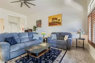 Photo #4: 2702265 Listing