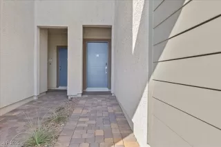 Photo #1: 2702267 Listing