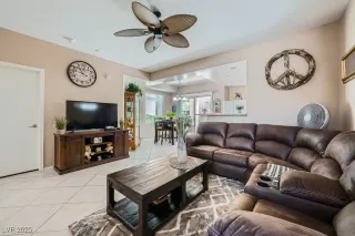 Photo #1: 2702279 Listing 