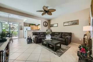 Photo #2: 2702279 Listing 