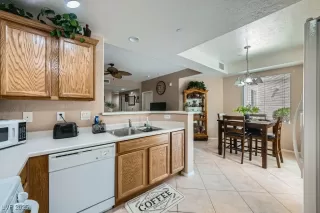 Photo #4: 2702279 Listing 