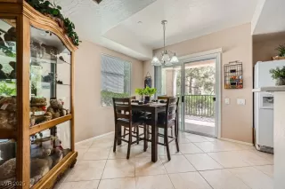 Photo #5: 2702279 Listing 