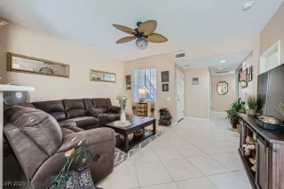 Photo #6: 2702279 Listing 