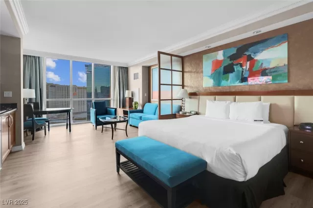 MLS: 2702318 Condo For Sale