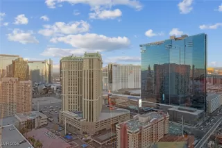 Photo #2: 2702318 Listing 