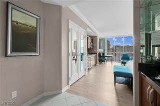 Photo #6: 2702318 Listing 