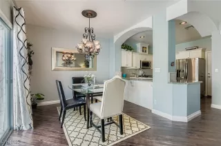 Photo #6: 2702337 Listing 