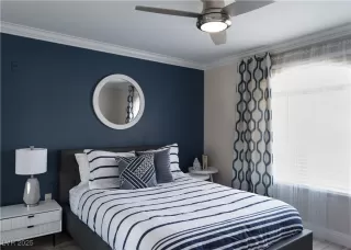 Photo #2: 2702353 Listing