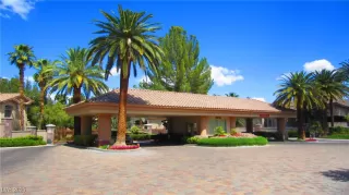 Photo #2: 2702377 Listing 