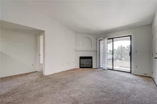 Photo #4: 2702422 Listing