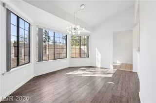 Photo #6: 2702455 Listing 