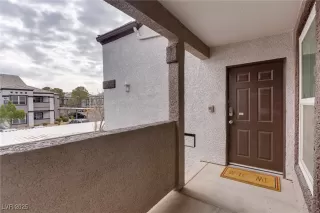 Photo #3: 2702461 Listing 