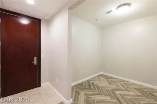 Photo #4: 2702470 Listing