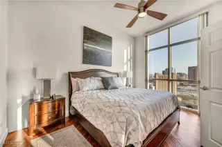 Photo #3: 2702481 Listing