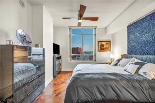 Photo #4: 2702481 Listing