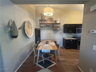 Photo #6: 2702486 Listing 