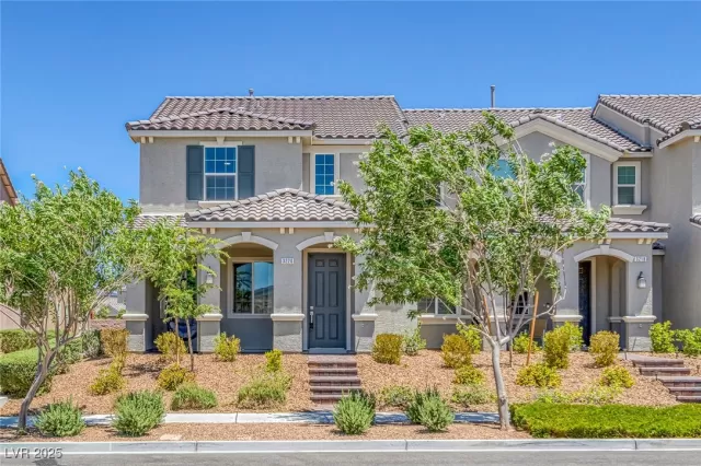 MLS: 2702505 Condo For Sale